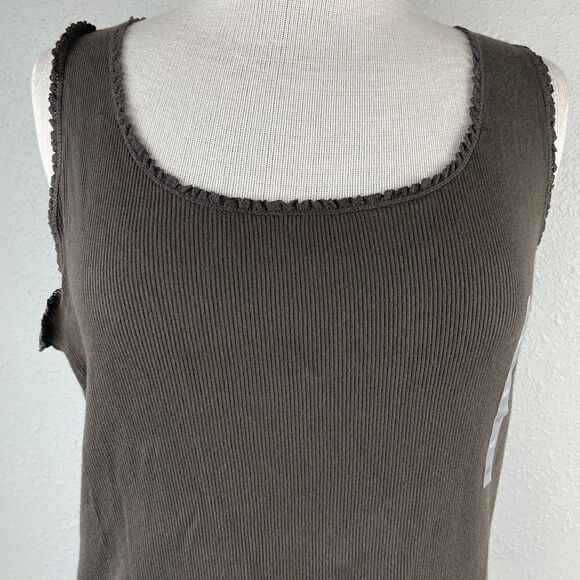 NWT Liz Claiborne Brown Tank Top Size Petite M - Picture 2 of 7